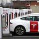 Imagen para el artículo titulado El peor escenario para Tesla: algunos de sus autos más antiguos no cargan y la pantalla deja de funcionar